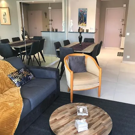 Loubet- Marina Baie Des Anges -au Bon Vivre - 2 Pieces- Le Ducal - 60m2 Luxe 아파트 빌뇌브루베